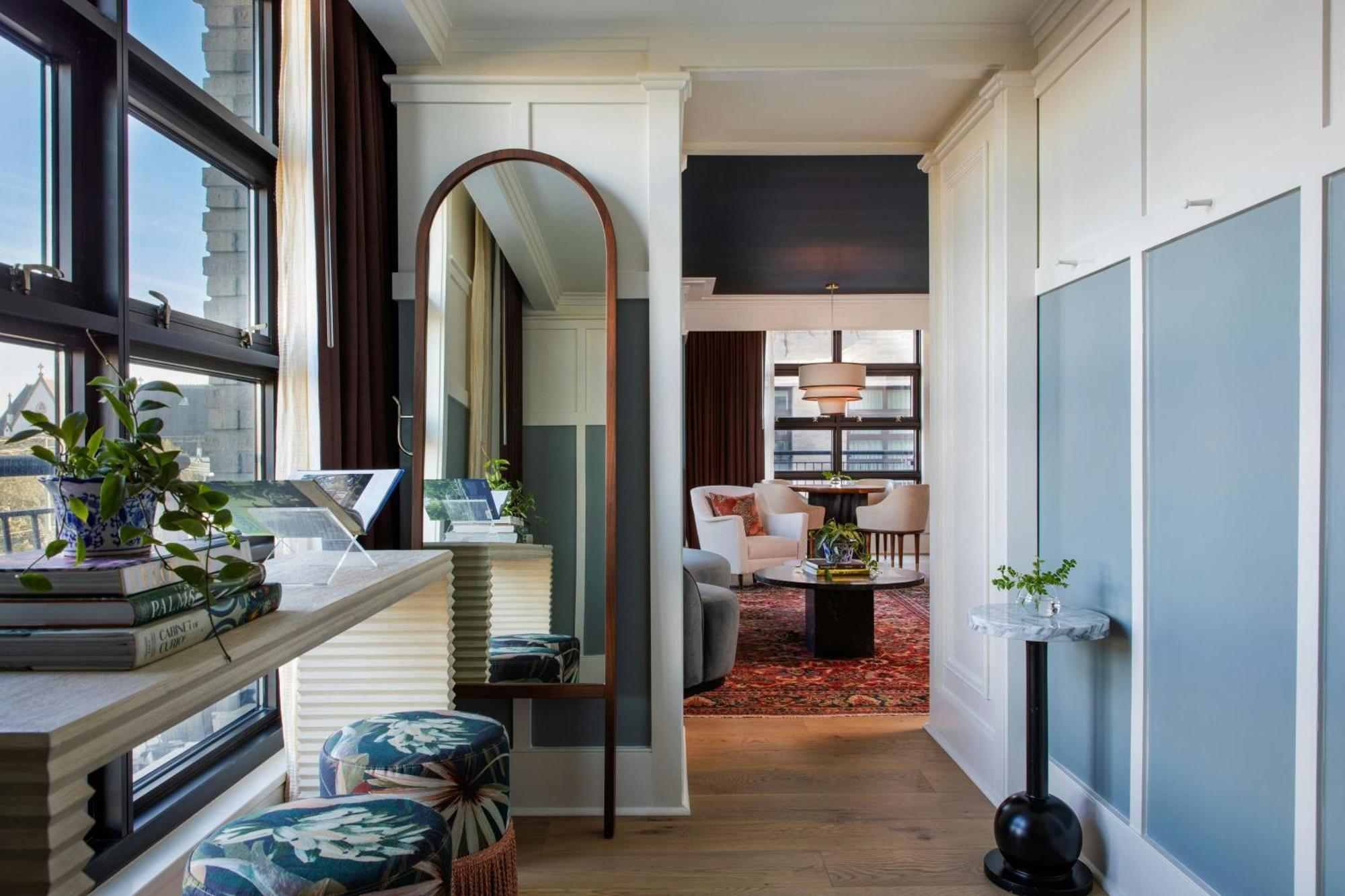 Perry Lane Hotel, A Luxury Collection Hotel, סוואנה מראה חיצוני תמונה